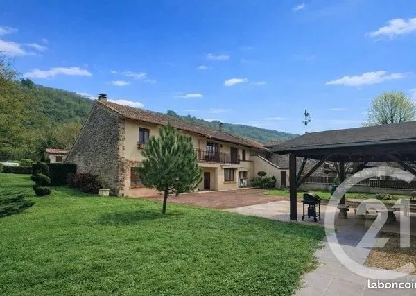 Maison 6 pièces 200 m²