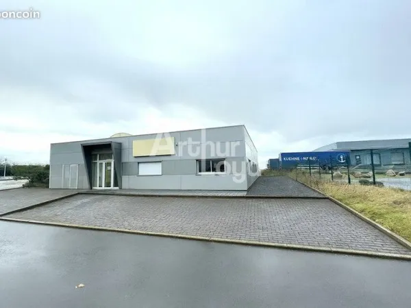 BUREAUX 450 m² DISSAY