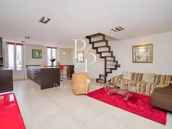 A Vendre - Appartement 4 Pieces - Cannes Banane