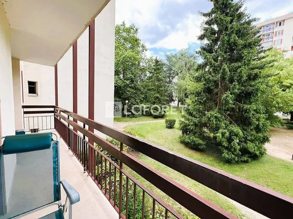 Appartement 4 pièces 84 m²
