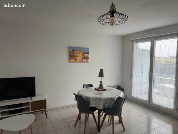 T2 meublé - 41 m² - durée de la location 3 mois (du 01/05 au 31/07) - Montauban Nord