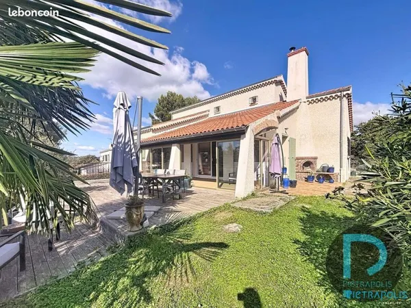 Villa 5 pièces 183 m²
