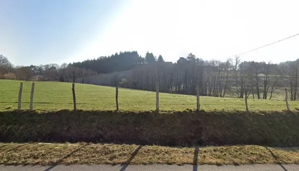 TERRAIN À BÂTIR