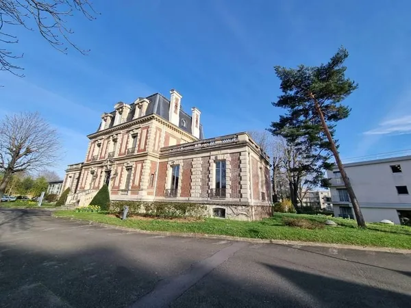 RESIDENCE SENIOR studio Meublé tout inclus proche centre ville