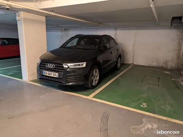 Parking/box 11 m² PARIS