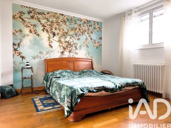 Maison 6 pièces 157 m²