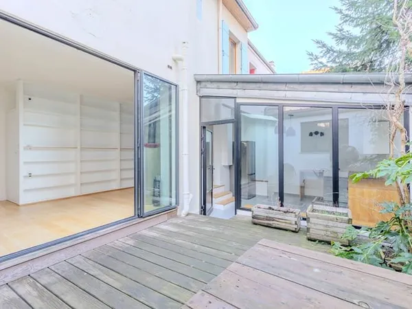 Rare aux Lilas : charmante maison entièrement rénovée