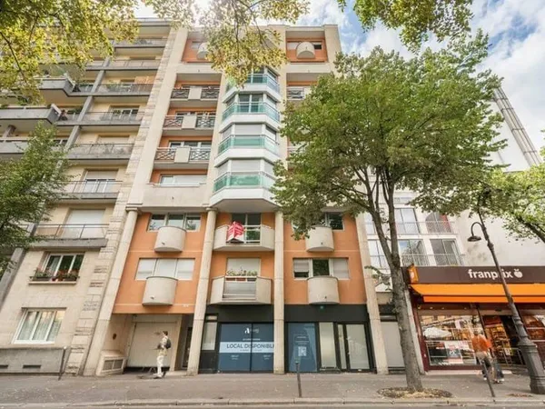 Bureaux 193 m²