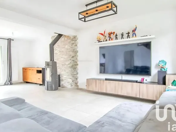 Maison 7 pièces 138 m²