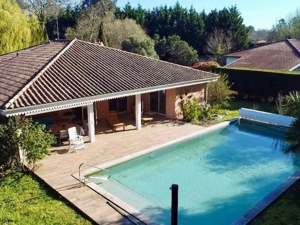 Maison 7 pièces 208 m²