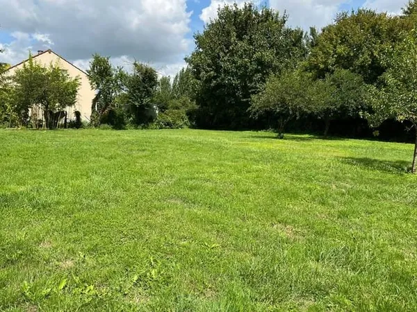 Terrain 974 m²