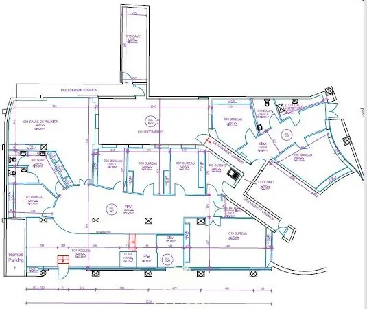 A VENDRE SECTEUR SALINS 316 m2 de bureaux en Rdc