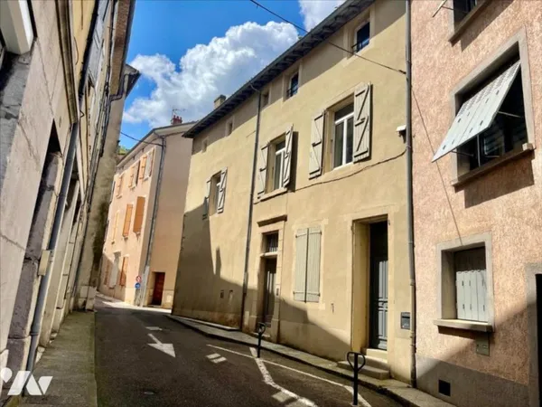 Maison 6 pièces 203 m²