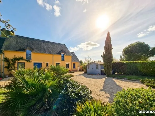 Maison familiale 7 pièces - 195 m² - Hédé-Bazouges (axe Rennes / Saint-Malo)