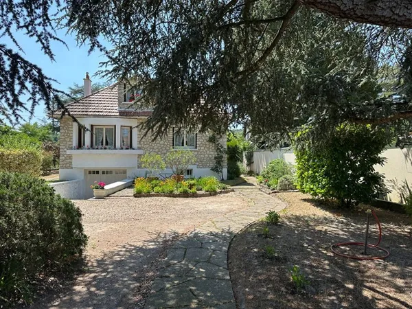 Maison 6 pièces 96 m²