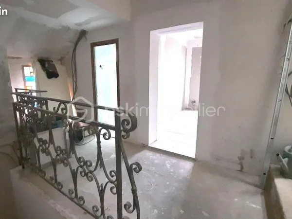 Immeuble 96 m²