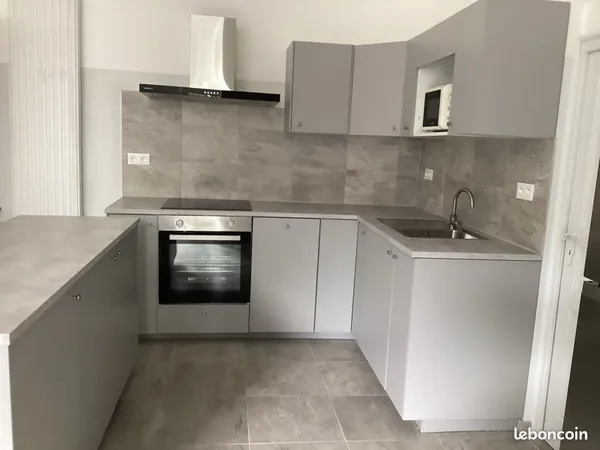 Louer belle appartement 3 pièces 78m2 bien situé au calme Neudorf