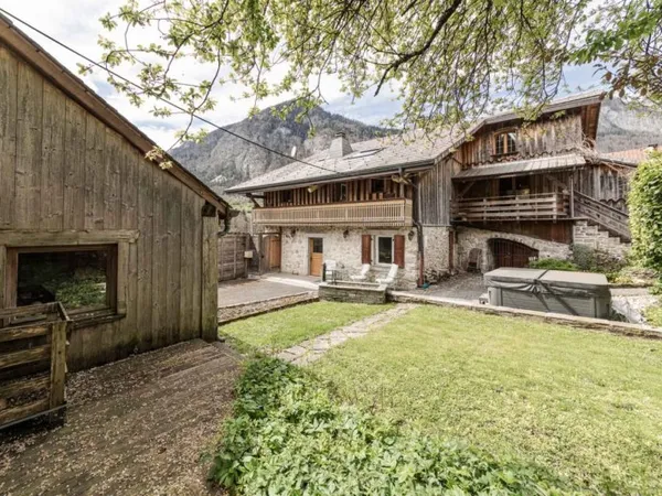 Charmant chalet individuel au périmètre du village du Biot