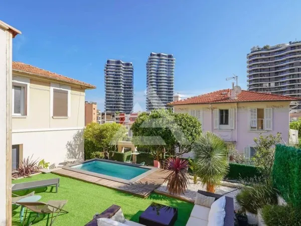 Maison de luxe 6 pièces 115 m²