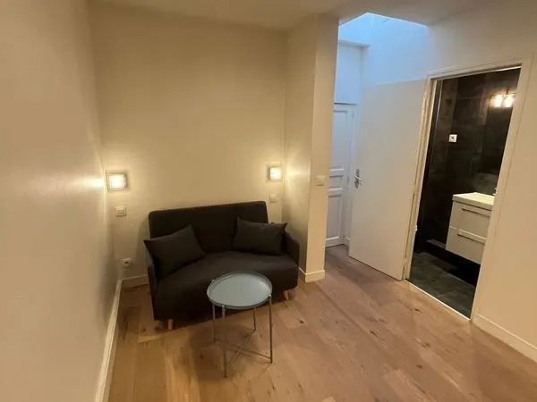 Studio 25m2 - 3 min métro -900 Charenton-le - Pont
