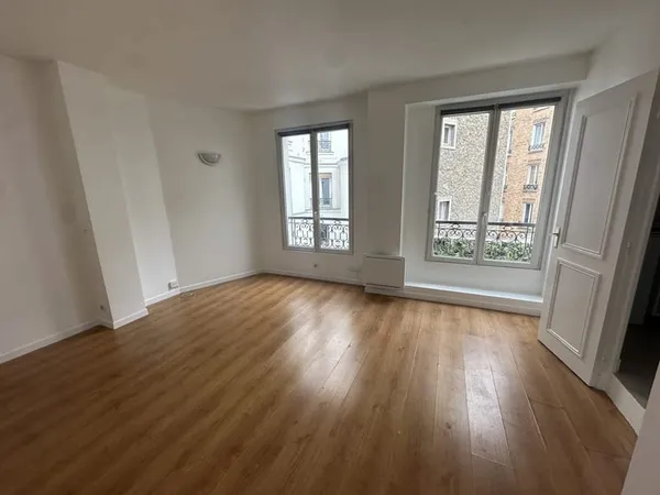 Studio 1 pièce 23 m²
