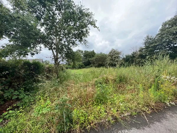 Terrain 1037 m²