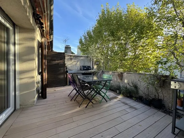 Appartement 3 pièces avec terrasse et garage à Aix-en-Provence
