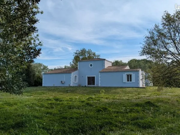Maison familiale 5 pièces - Mer à pied, grand terrain arboré quartier Les Boucholeurs