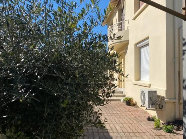 Clermont Maison avec garage et jardin