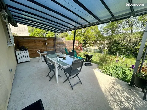 Maison familiale 3 chambres avec jardin