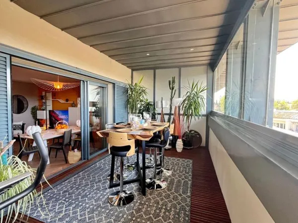 Appartement haut de gamme avec terrasse vue Hérault