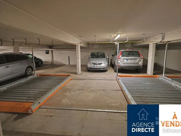 Parking/box NANTES