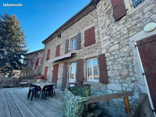 Colocation centre ardeche