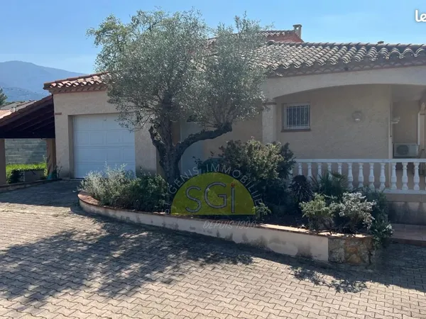 Villa 5 pièces 130 m²