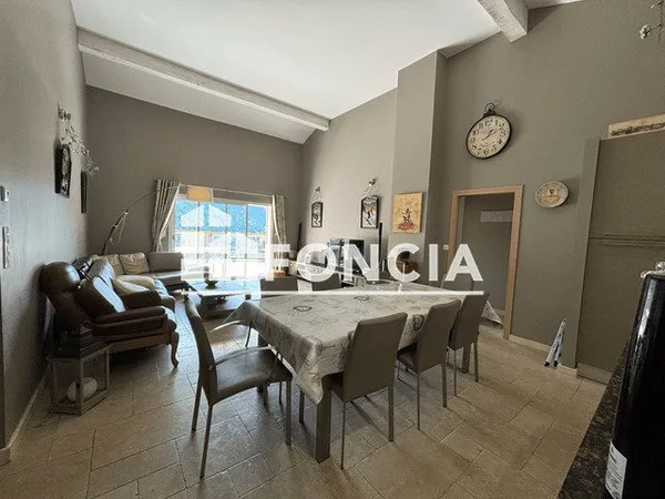 LA FOUX d'ALLOS DANS RESIDENCE RECENTE, PRESTIGIEUX APPARTEMENT T5 DE 131M2 AVEC 70M2 DE TERRASSE EN