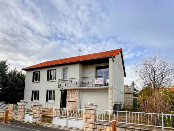 Maison de ville au Cendre