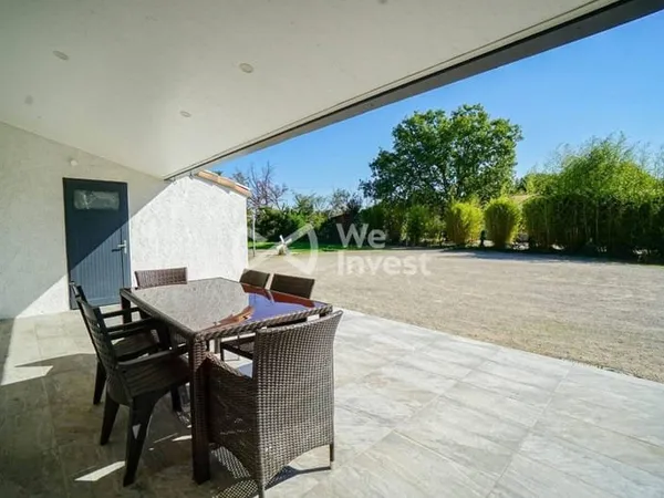 Villa 7 pièces 180 m²