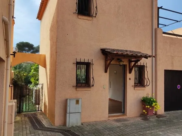Bastidon 44 m2 - 2 chambres