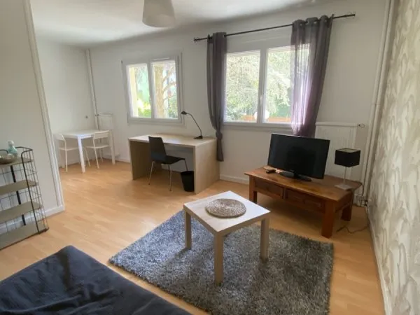 Loue studio 28m²