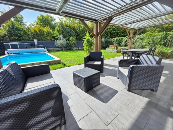 Maison 7 pièces 180 m²