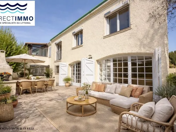 MAURIN MAISON FAMILIALE D'ENVIRON 120M2 AUX BEAUX VOLUMES