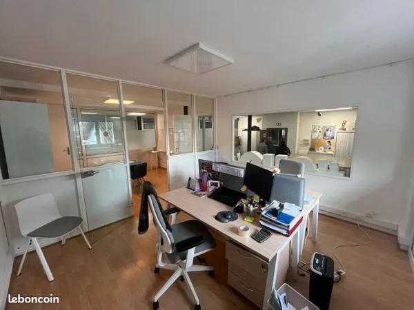 BUREAUX 81 m² BIARRITZ