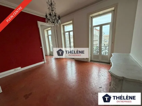 Bureaux 150 m²