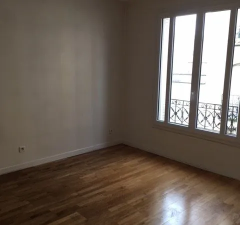 STUDIO LES LILAS - 1 pièce(s) - 25.61 m2