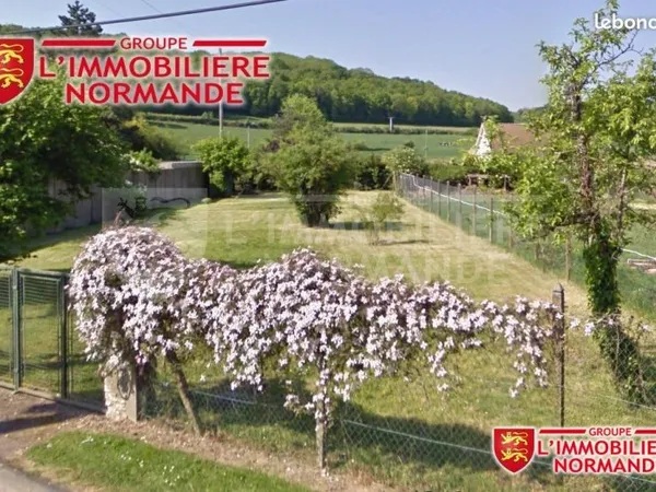 Terrain 883 m² PACY SUR EURE