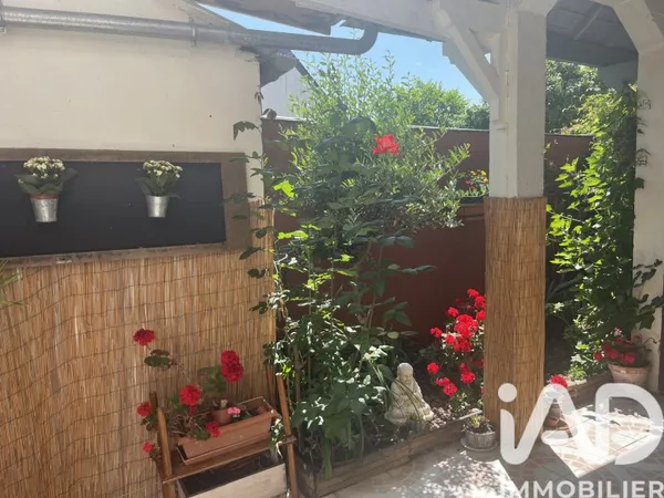 Maison 5 pièces 180 m²