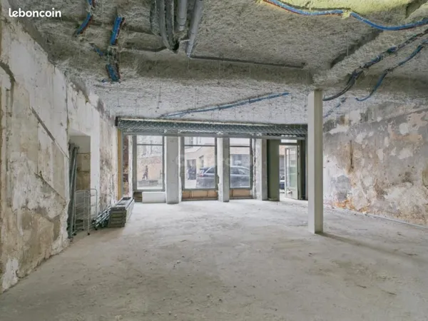 Local commercial 73 m²