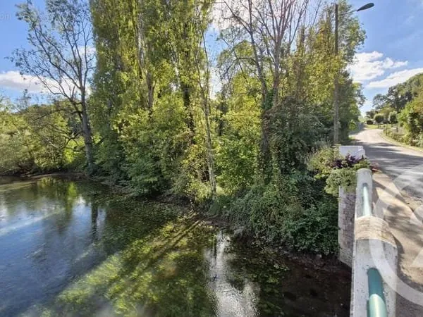 Terrain 1447 m²