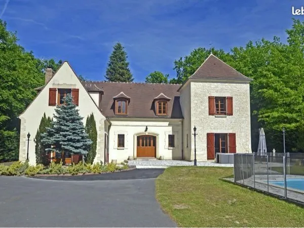 Maison 320 m2 à Lamorlaye le Lys