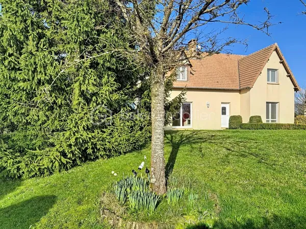 Maison 7 pièces 135 m²